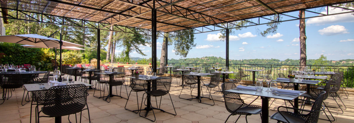 Panoramic terrace of the restaurant Le Meysset in Sarlat